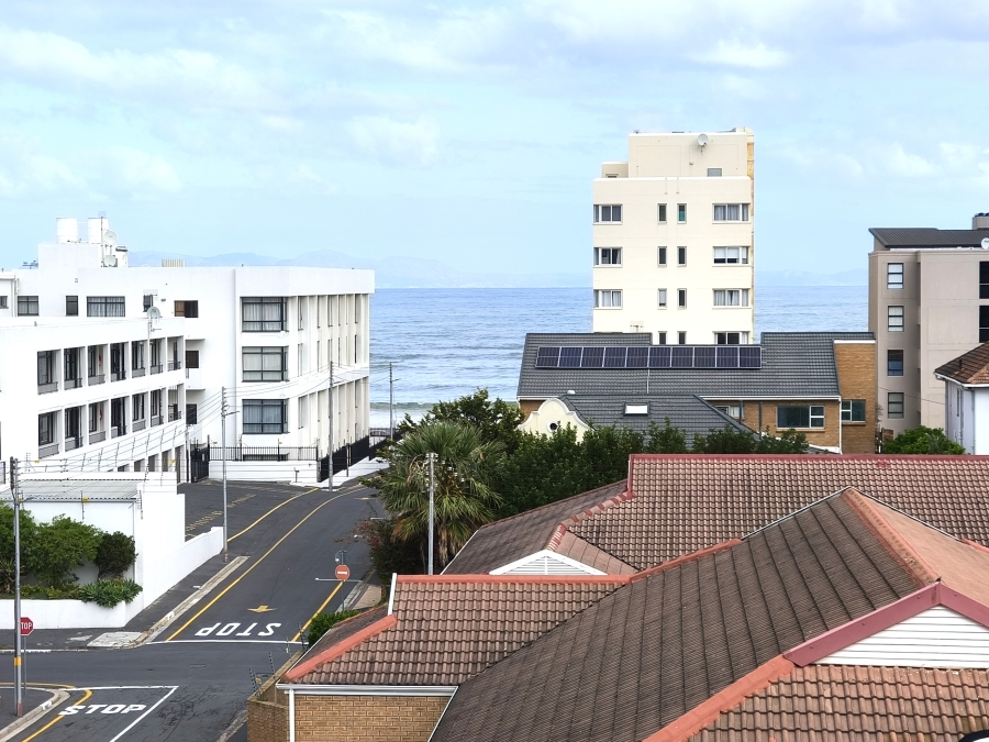 2 Bedroom Property for Sale in Strand North Western Cape